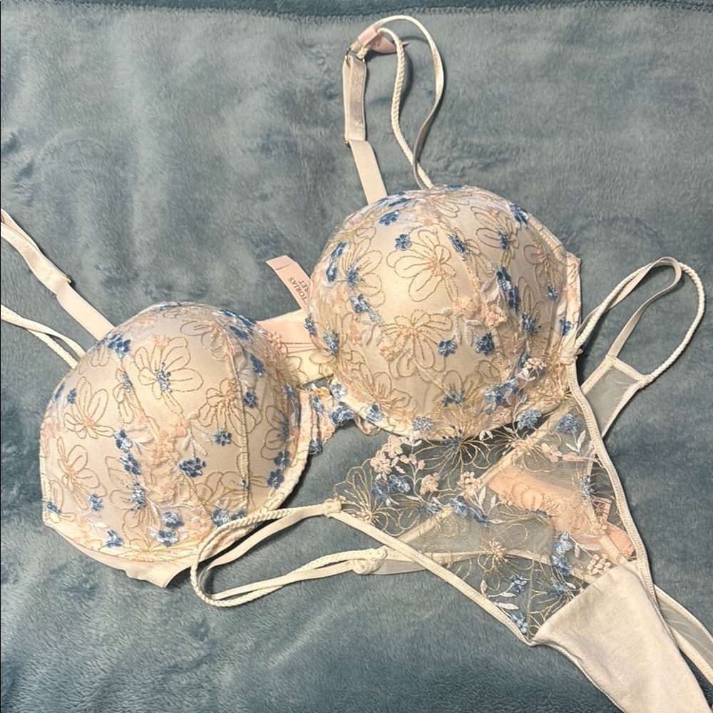 Victoria's Secret Cream and Blue Lace Bra